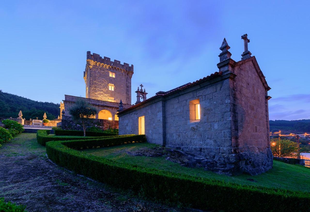 Torre De Tebra Hotel Tomiño Buitenkant foto